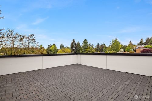 e-10322 Ne 185th Street, Bothell, WA, 98011 | Card Image