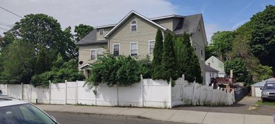 27 Lowe Street, Home with 7 bedrooms, 5 bathrooms and null parking in Norwalk CT | Image 1