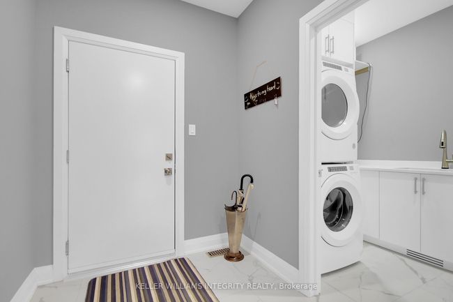 139 St Thomas Rd, House other with 6 bedrooms, 4 bathrooms and 11 parking in Vars ON | Image 47