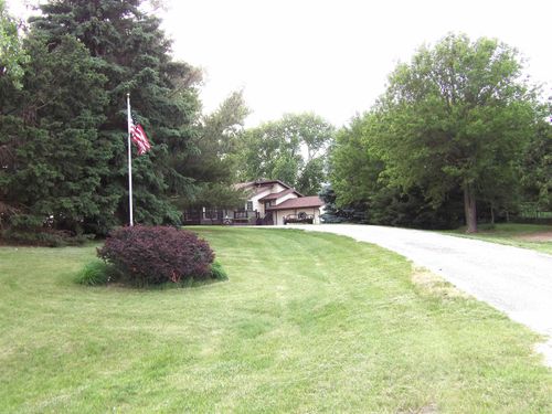 39824 State Highway 22, Genoa, NE, 68640-3529 | Card Image