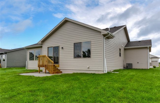 908 Ne 12th Street, Home with 5 bedrooms, 2 bathrooms and null parking in Grimes IA | Image 35