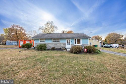 20 Betty Lane, ROYERSFORD, PA, 19468 | Card Image