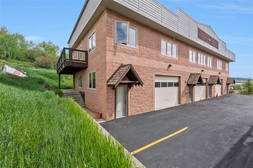 b1-2606 Copper Ridge Cir, Steamboat Springs, CO, 80487-5136 | Card Image