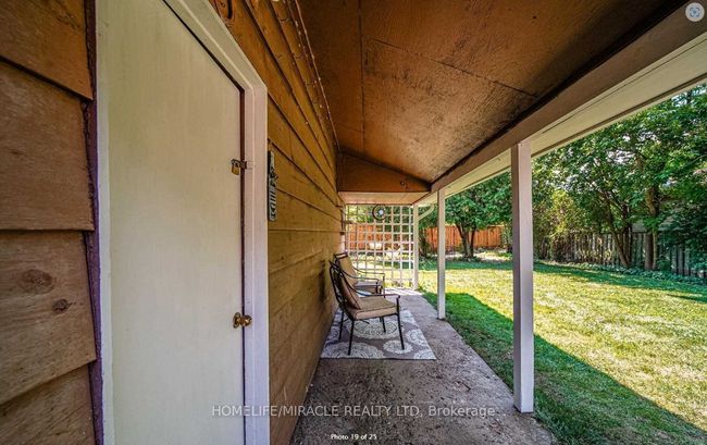 454 Stevenson Rd N, House other with 3 bedrooms, 1 bathrooms and 3 parking in Oshawa ON | Image 12