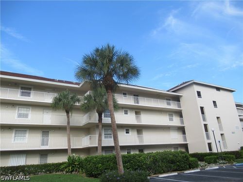 a106-441 Quail Forest Boulevard, NAPLES, FL, 34105 | Card Image