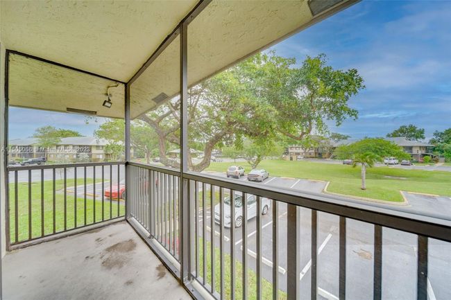 APT-211 - 677 Trace Cir, Condo with 2 bedrooms, 2 bathrooms and null parking in Deerfield Beach FL | Image 28