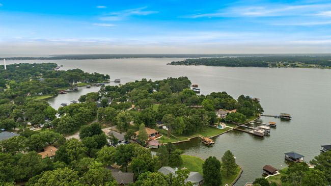 17 Bayside Dr, House other with 4 bedrooms, 3 bathrooms and null parking in Malakoff TX | Image 30