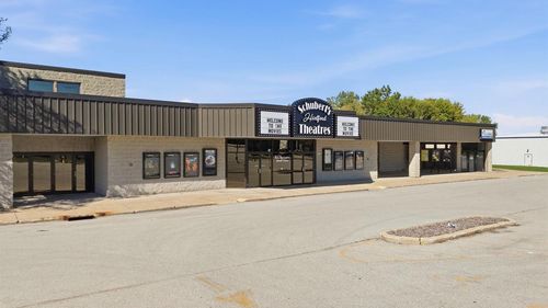 1361 Grand Avenue, Hartford, WI, 53027 | Card Image
