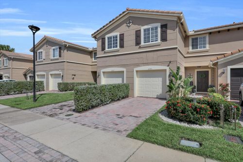 2591 Sw Marshfield Ct, Port St Lucie, FL, 34953-4368 | Card Image