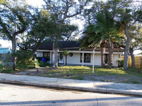 1002 E 2nd Ct, Panama City, FL, 32401-3832 | Card Image