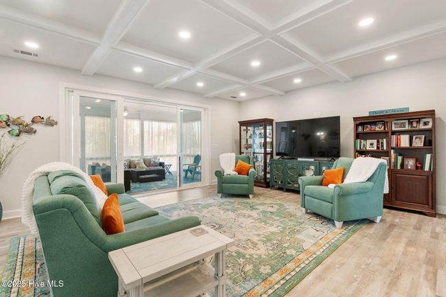 111 Magens Ct E, House other with 4 bedrooms, 4 bathrooms and 2 parking in Cedar Point NC | Image 8