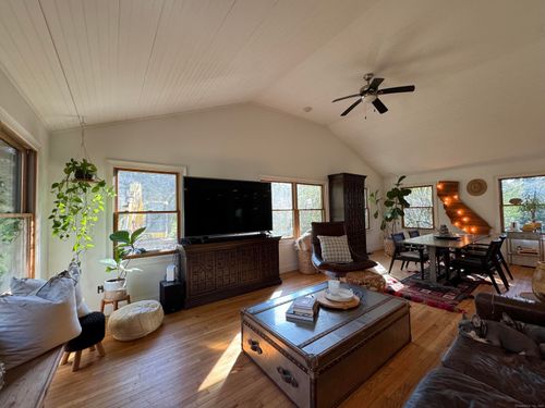 298 Elm St, Stonington, CT, 06378-2925 | Card Image