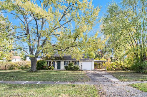 1130 Norwood Rd, Lansing, MI, 48917-2362 | Card Image