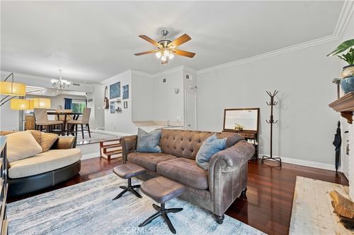 5-10234 Variel Ave, Chatsworth, CA, 91311-6721 | Card Image