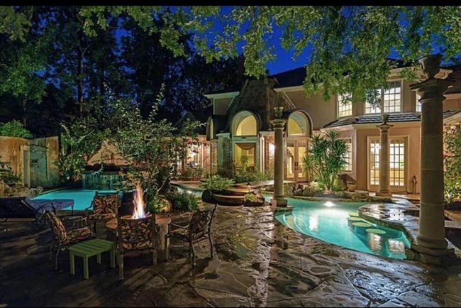 Backyard Pool Area | Image 4