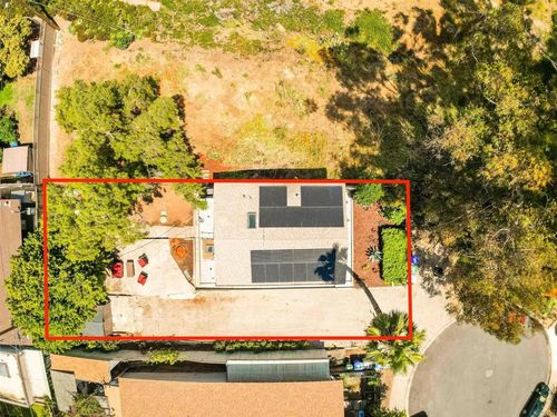 1738 33rd St, San Diego, CA, 92102-1219 | Card Image