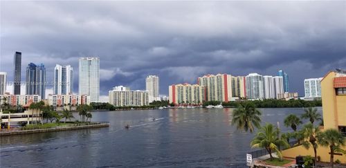 apt-407-4000 Ne 169th St, North Miami Beach, FL, 33160-3294 | Card Image