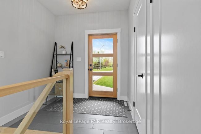13 Jonathan Cres, House other with 4 bedrooms, 3 bathrooms and 4 parking in Mildmay ON | Image 6