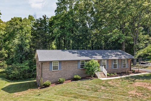 851 Lone Oak Dr, Cookeville, TN, 38501-3783 | Card Image