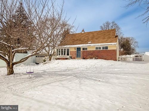 60 Caledonia Dr, WARMINSTER, PA, 18974-3949 | Card Image