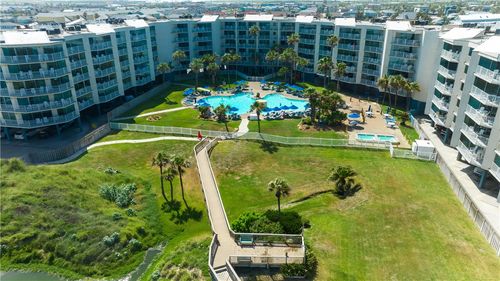 130-800 Sandcastle Dr, Port Aransas, TX, 78373-5903 | Card Image