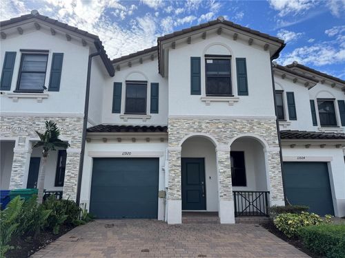 11920-11920 Sw 244th Ln, Homestead, FL, 33032-3025 | Card Image