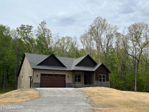 559 Leistner Dr, Monterey, TN, 38574-7090 | Card Image