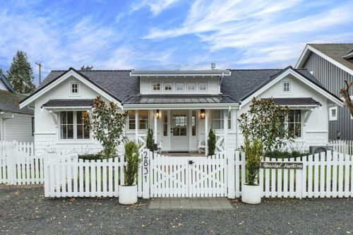 2831 Gordon Ave, Surrey, BC, V4A3J5 | Card Image