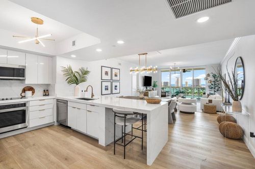 1410-2640 Lake Shore Dr, RIVIERA BEACH, FL, 33404-4665 | Card Image