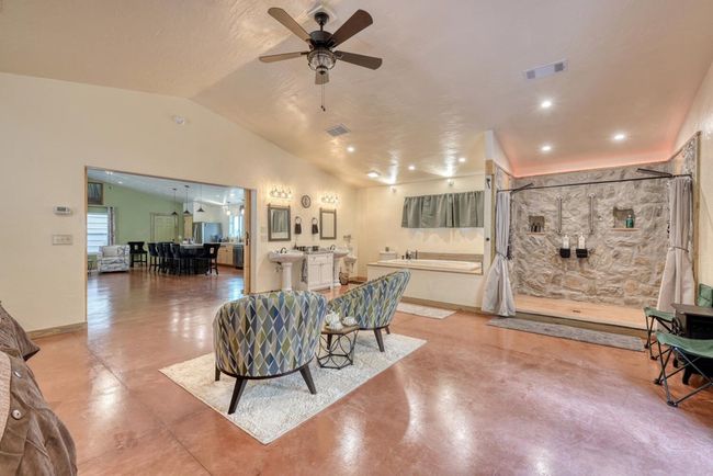 1529 Cedar View Ln, Home with 1 bedrooms, 2 bathrooms and 2 parking in Hiawassee GA | Image 26