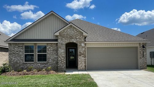 120 Lockridge Dr, Broussard, LA, 70518-5137 | Card Image