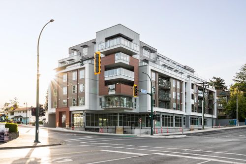 401-258 Helmcken Rd, View Royal, BC, V9B1S8 | Card Image