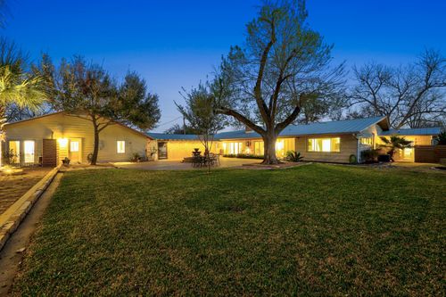 1405 E 18th St, Georgetown, TX, 78626-7212 | Card Image