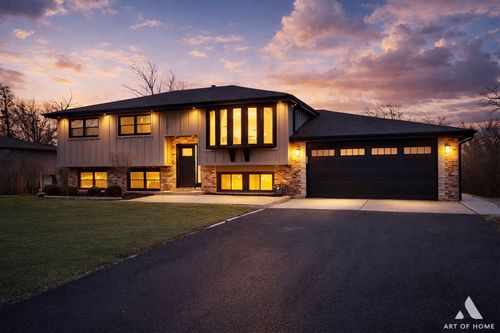 10521 Fitzsimmons Dr, Palos Park, IL, 60464-2214 | Card Image