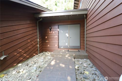 502 Val Vista Dr, Montesano, WA, 98563-9304 | Card Image