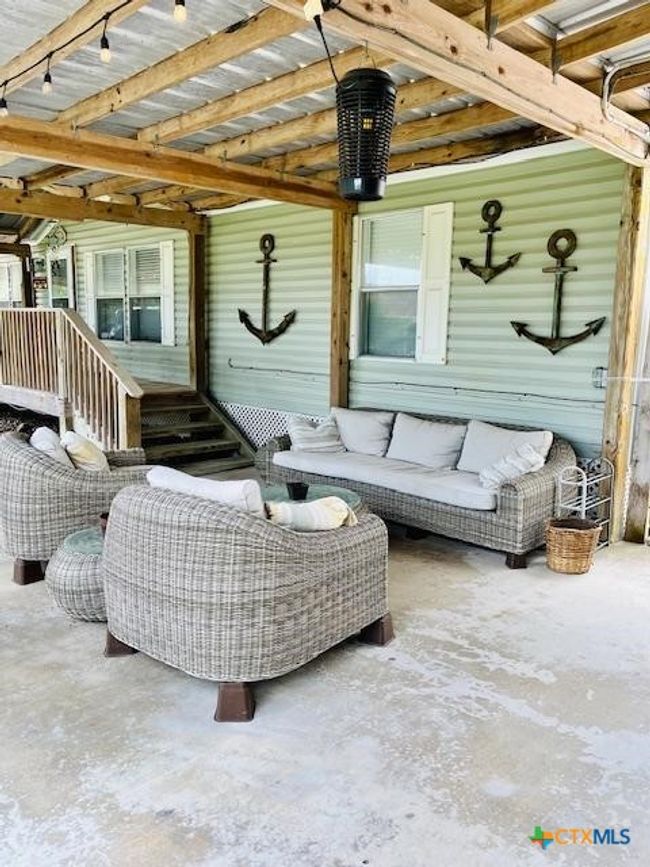310 N 10 Th St, House other with 5 bedrooms, 4 bathrooms and null parking in Port O Connor TX | Image 28