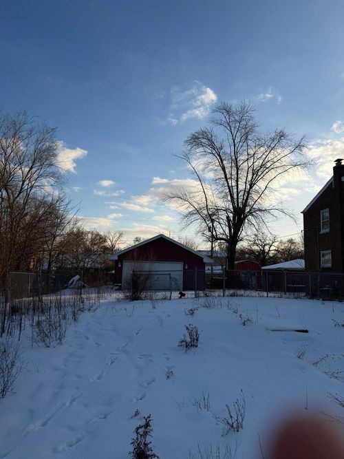 809 E 44th Ave, Gary, IN, 46409-2368 | Card Image