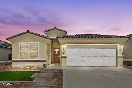 776 Paseo Dulce Ave, Horizon City, TX, 79928-8456 | Card Image