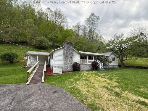 613 Doddson Fork Rd, Spurlockville, WV, 25565-9490 | Card Image