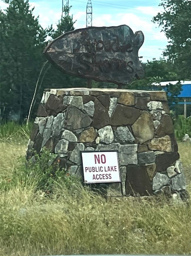 Apache Shores entrance | Image 20