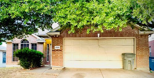 2926 Cowboy Dr, Dallas, TX, 75237-3224 | Card Image