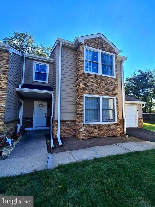 226 Spring House Ln, TELFORD, PA, 18969-1875 | Card Image
