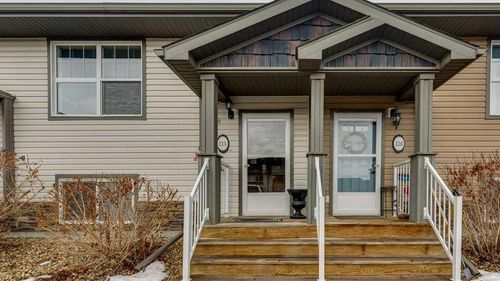 115 Redwood Blvd, Springbrook, AB, T4S0J5 | Card Image
