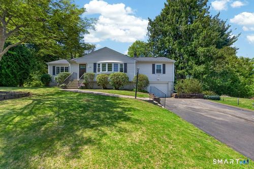 181 Crescent Cir, Cheshire, CT, 06410-3652 | Card Image