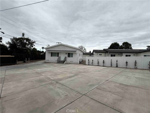 9132 Balcom Ave, Northridge, CA, 91325-2302 | Card Image