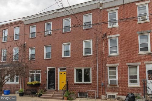 833 Almond St, PHILADELPHIA, PA, 19125-3510 | Card Image