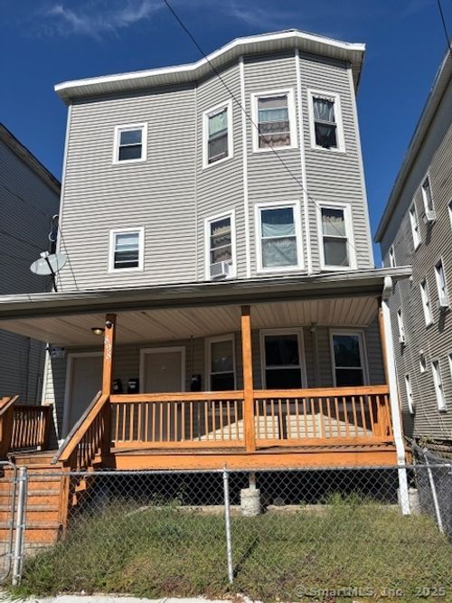 1-898 Hancock Ave, Bridgeport, CT, 06605-1930 | Card Image