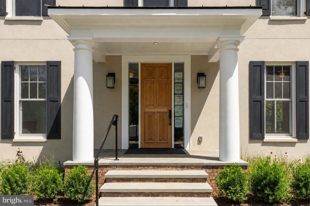 Residential in FALLS CHURCH 3