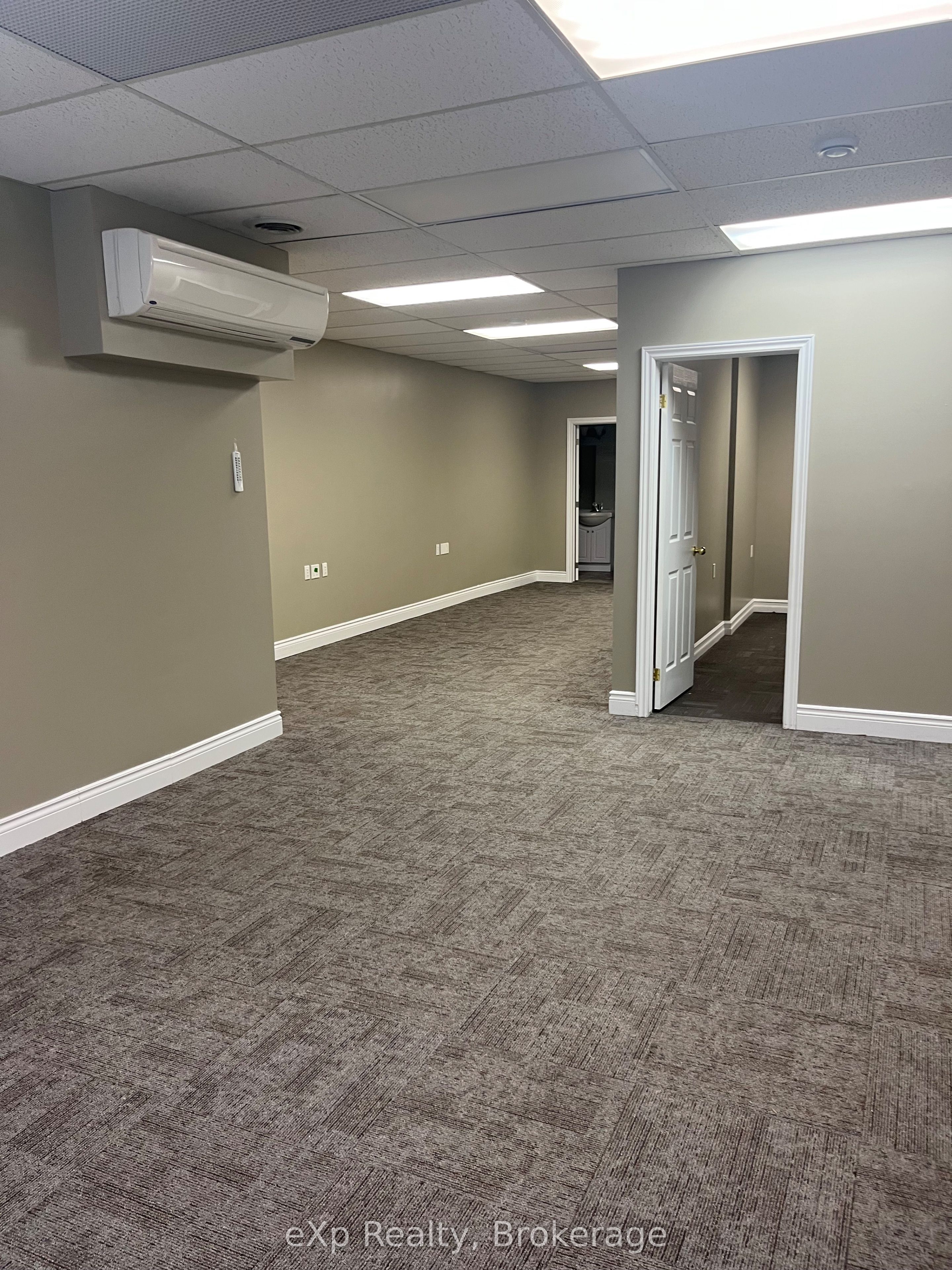 Commercial Lease in Kincardine 4