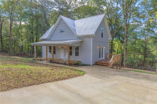 55 Reece St, Menlo, GA, 30731-6433 | Card Image